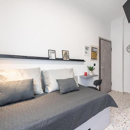 Tiny Apartment Athens Exterior photo