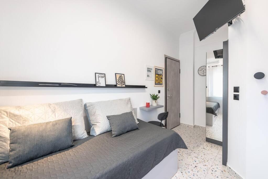 Tiny Apartment Athens Exterior photo